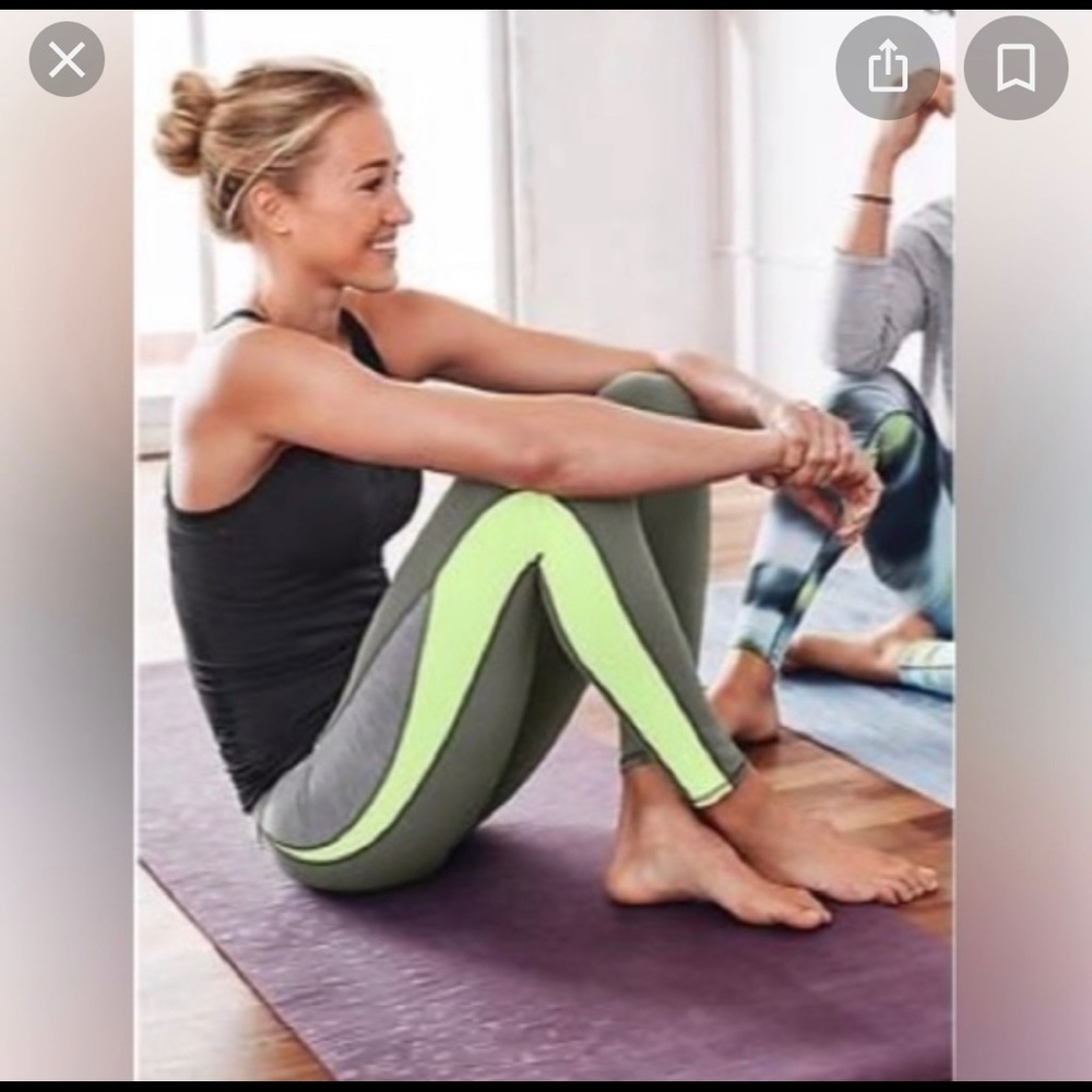 Athleta Colorblock Revelation Tight Sz S Small Jasper Green/Luminous Green